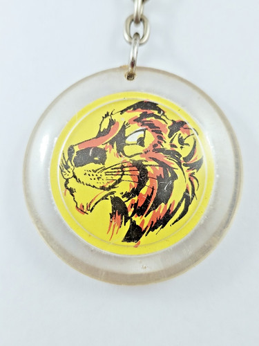 Keyring rare esso 1960s - rare,