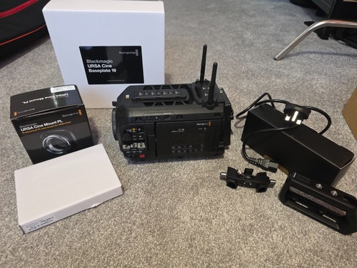 Blackmagic ursa cine 12k - ursa,