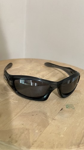 Oakley sunglasses monster - sunglasses,