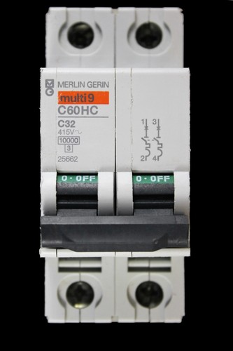 Merlin gerin amp curve - merlin,