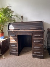 Early 20th Century Solid Oak Bureau Desk Tambour Roller Top With Lock & Key