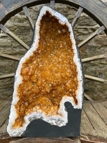 Tall citrine geode 305 - geode, crystal