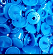 100 Sets Bright blue KAM SNAPS