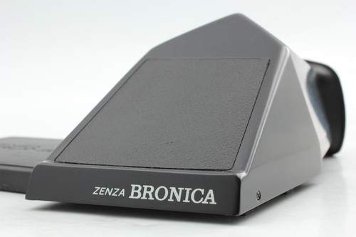 Near mint cap zenza - ],