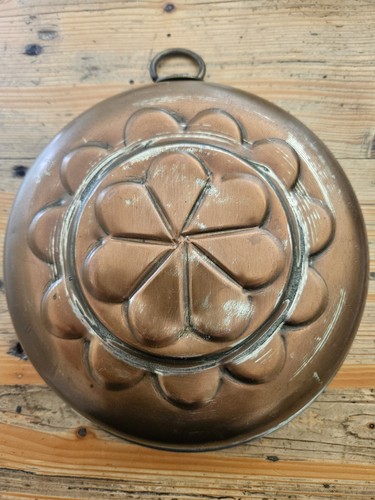 Vintage antique copper mould - vintage/antique,
