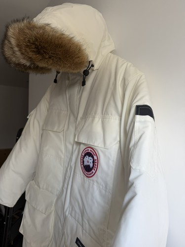 Authentic canada goose - canada,