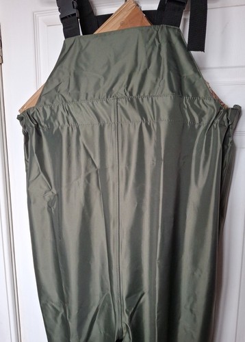 Bnwot nylon chest - -, waders