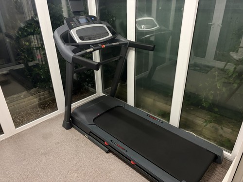 Running machine treadmill - machine/treadmill,