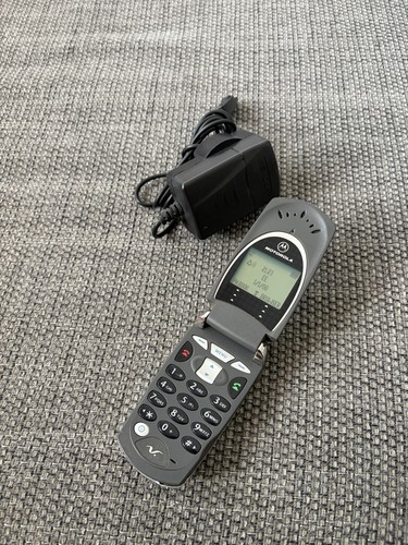 Motorola v60 flip - flip, very