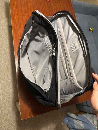 Pacsafe metrosafe anti theft - metrosafe, x