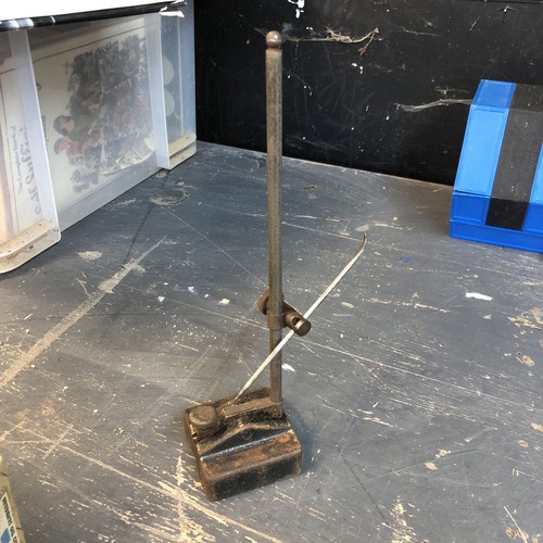 Vintage cast iron - vintage, base