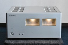 Luxman M-900u Stereo Power