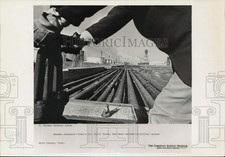 Press Photo Abadan refinery in