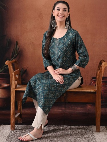 Indian women green - women, cotton