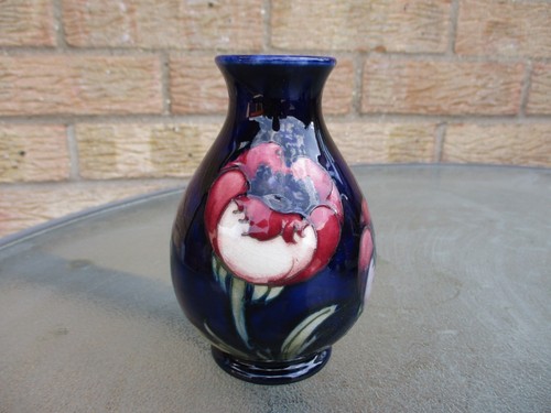 Moorcroft big poppy on blue - moorcroft,