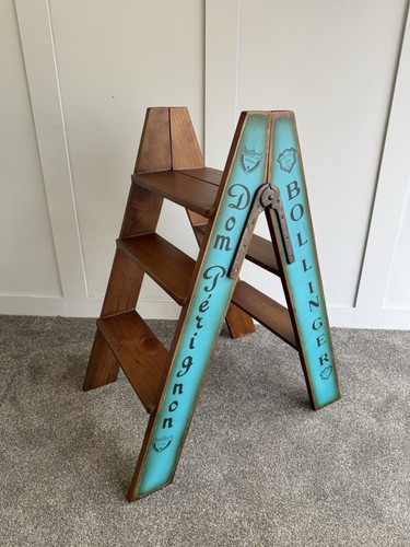 Vintage style pine step - style,