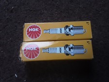 2x NGK DPR8EA-9 Spark Plugs
