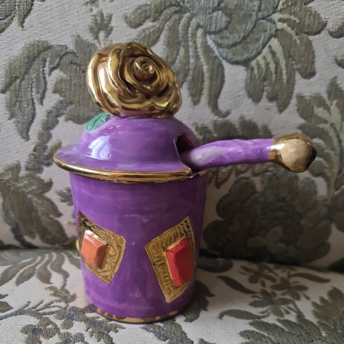 1999 mary rose young - rose, lidded