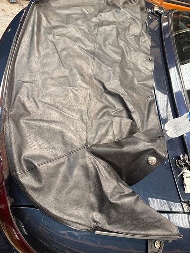 Mazda tonneau cover - cover, mx5