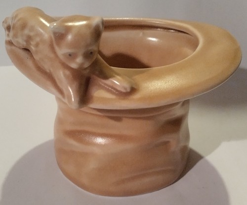 Sylvac pottery small planter - sylvac,