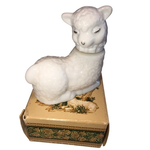 Vintage 1970s avon little lamb - little,