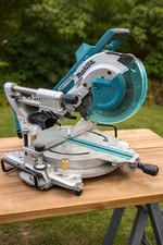 Makita DLS110Z 36V LXT 260mm