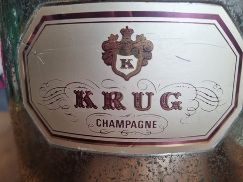Krug champagne vintage metal - champagne,
