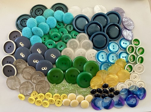 130 mixed colourful buttons - 130,