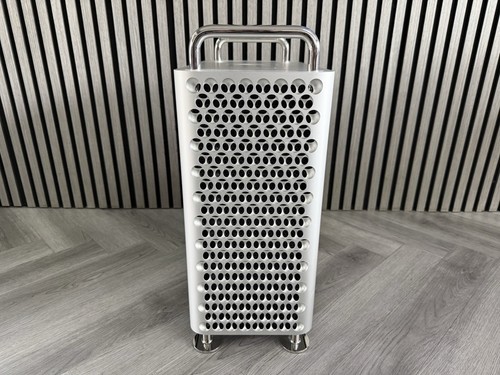 Apple mac pro 2019 - 4tb, ssd