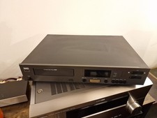 NAD 5240 Stereo CD Player