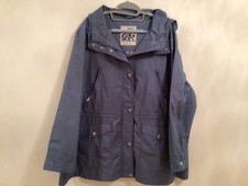 NWOT TAGS. MID BLUE MANTARAY