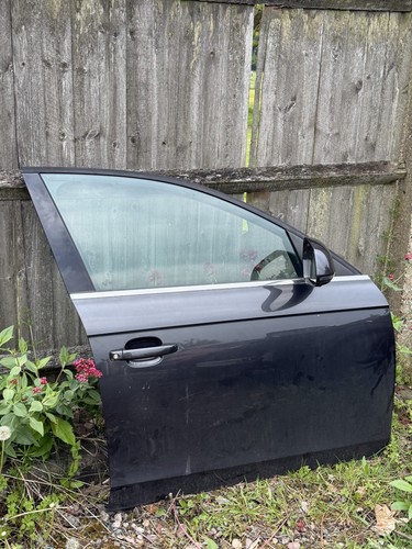Audi driver front door - front,