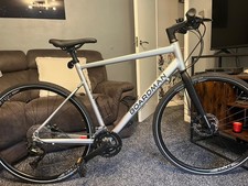 Boardman HYB 8.6 Mens Hybrid Bike - Silver - Barely Used -  In great condition.