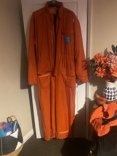 Floatation suit all - floatation, one