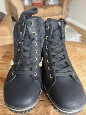 Ladies Rieker Size  6.5 Boot