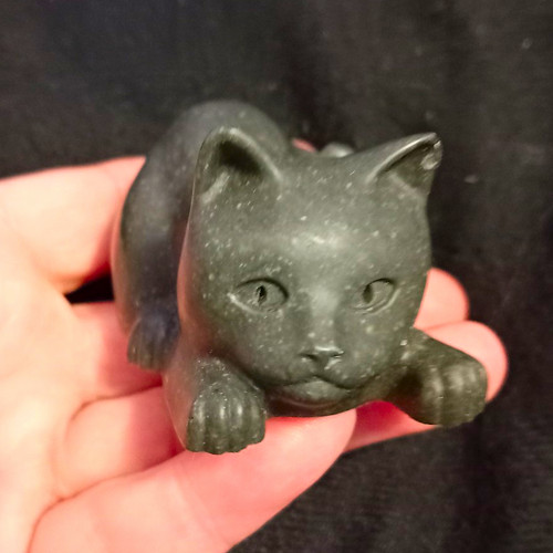 Black stone cat - black,