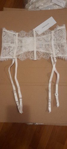 Karen millen embroidery lace - millen,