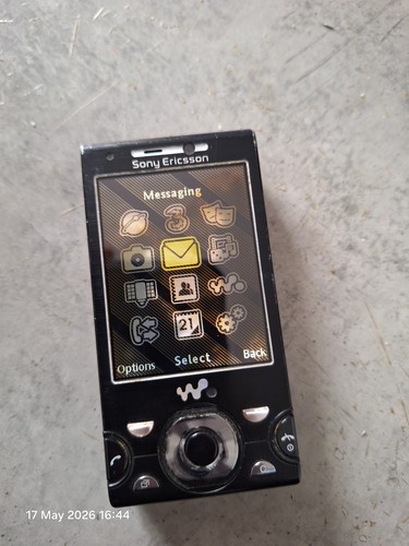 Sony ericsson w995 mobile - w995,