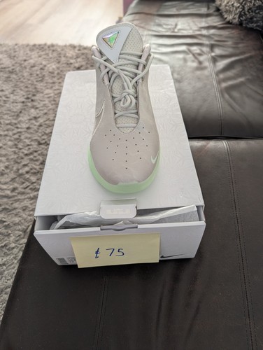 Nike lebron james - lebron,