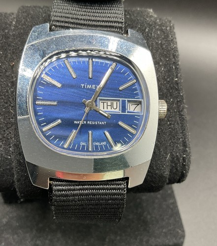 Vintage 1979 timex marlin - vintage,