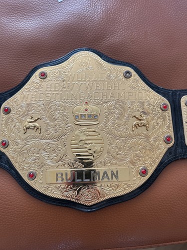 Fandu big gold wcw wwe - gold,