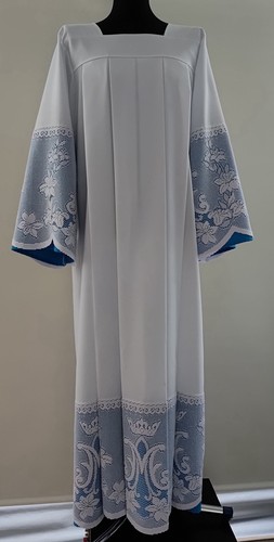 Marian alb with blue - with, linen