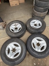 4 X TOYOTA LAND CRUISER HILUX