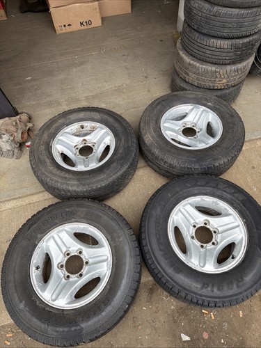 Toyota land cruiser hilux - cruiser,