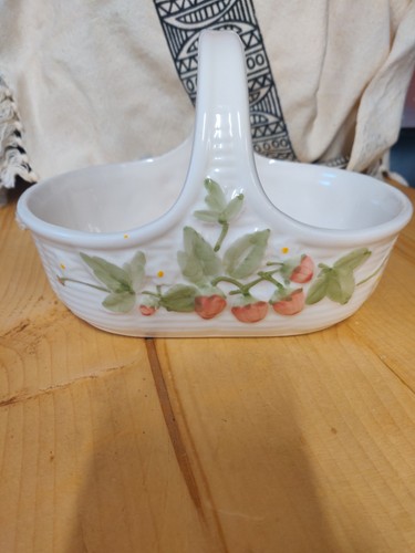 Vintage ceramic strawberry - ceramic,