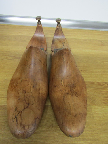Pair vintage wooden hinged - of,