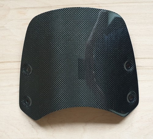 Carbon fibre screen for - fibre,
