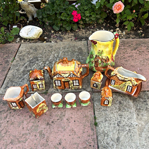 Vintage cottage ware ceramic - cottage,