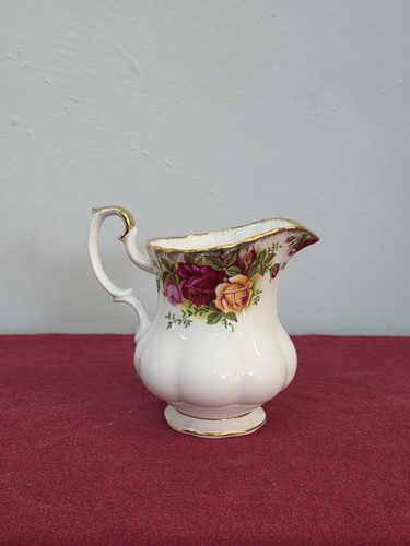 Royal albert old country - old, roses