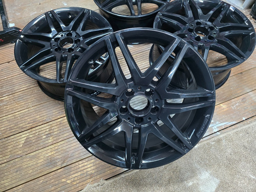 Mercedes class w204 amg - 18",